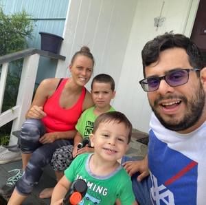 Meet your Posher, Hernando